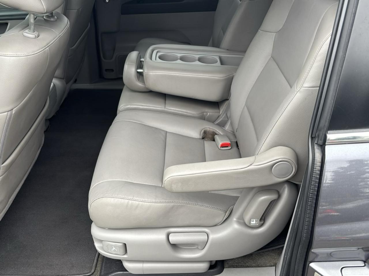 Honda Odyssey photo 27