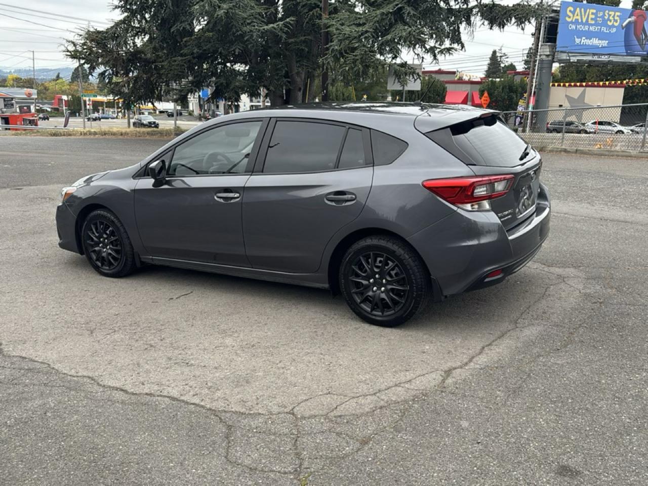 Subaru Impreza photo 14