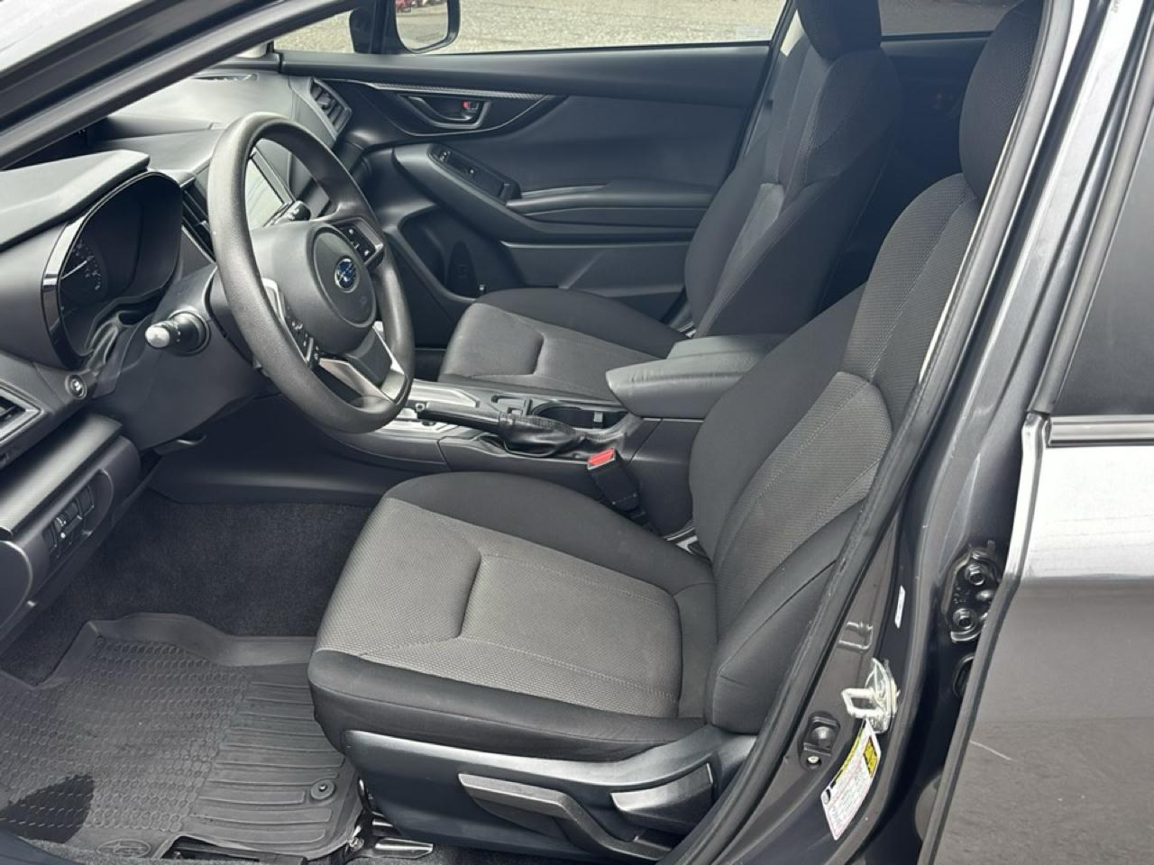 Subaru Impreza photo 9