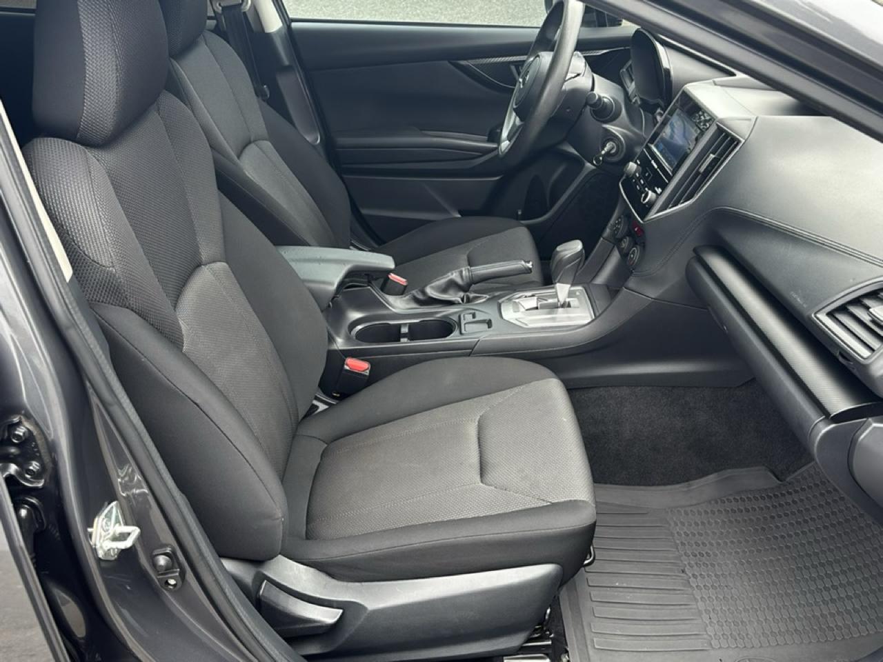 Subaru Impreza photo 10