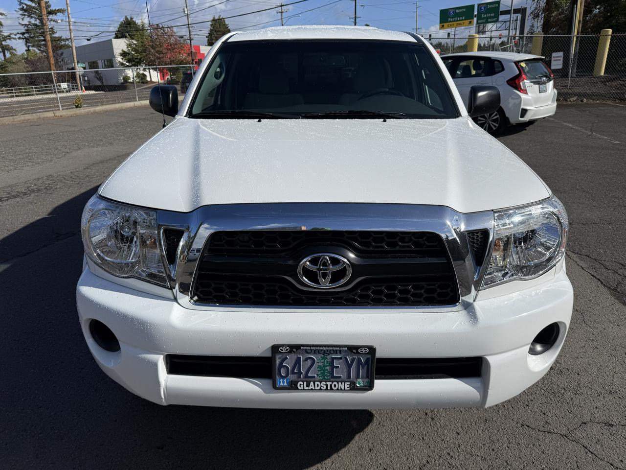 Toyota Tacoma photo 6
