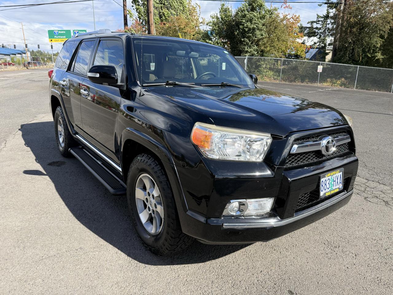 Toyota 4Runner SR5 2WD 2011
