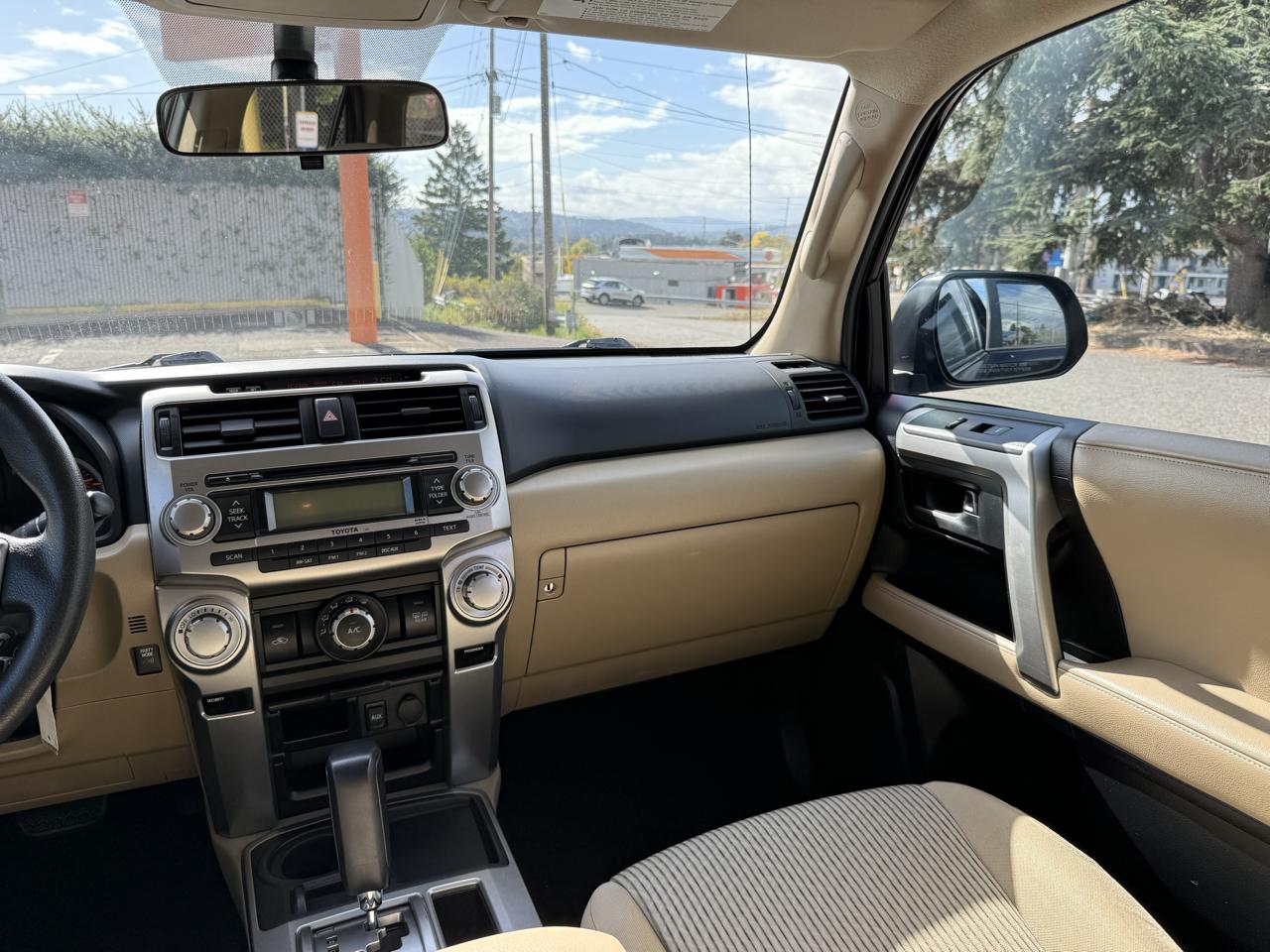 Toyota 4Runner SR5 2WD 2011
