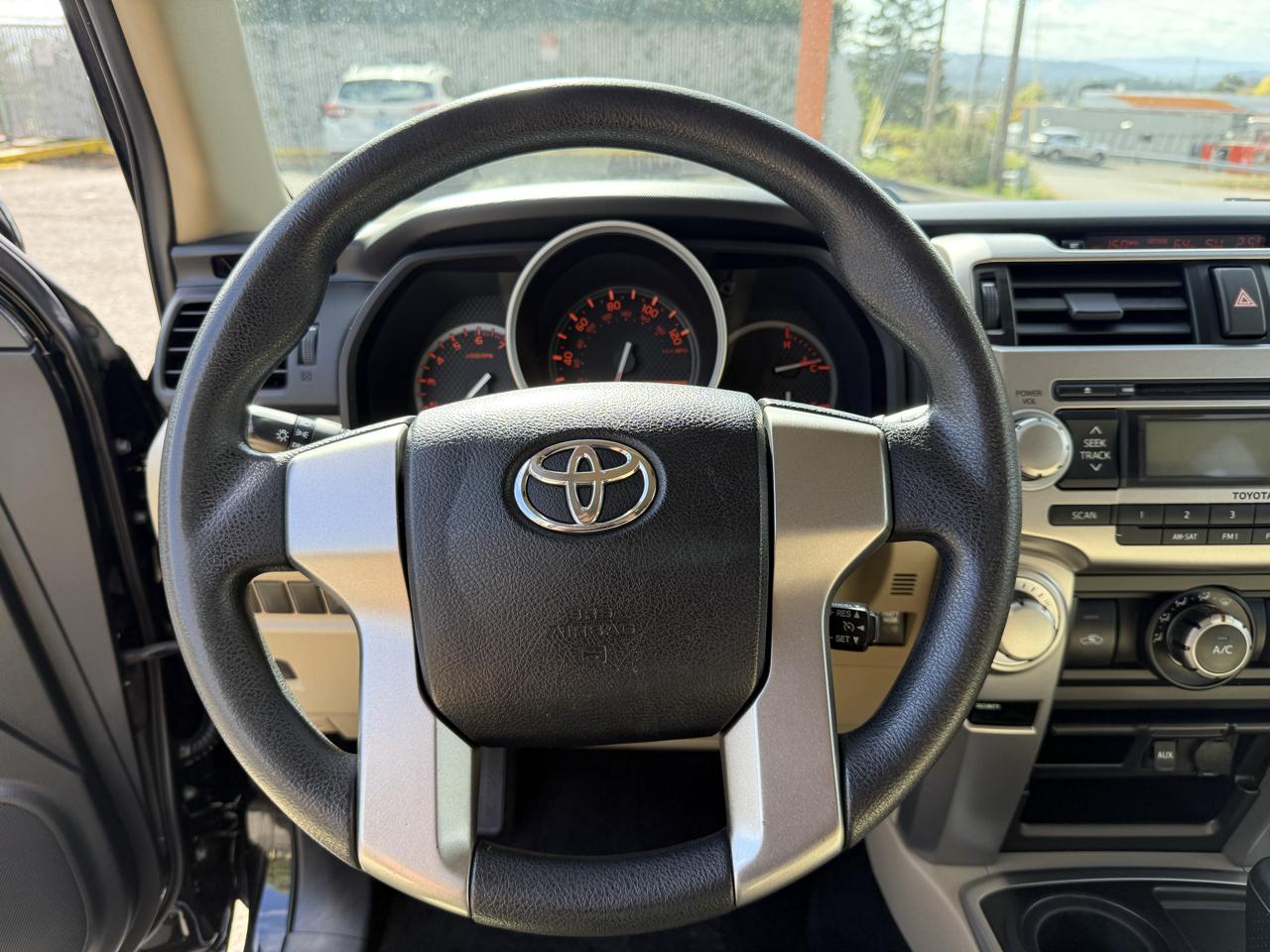 Toyota 4Runner SR5 2WD 2011