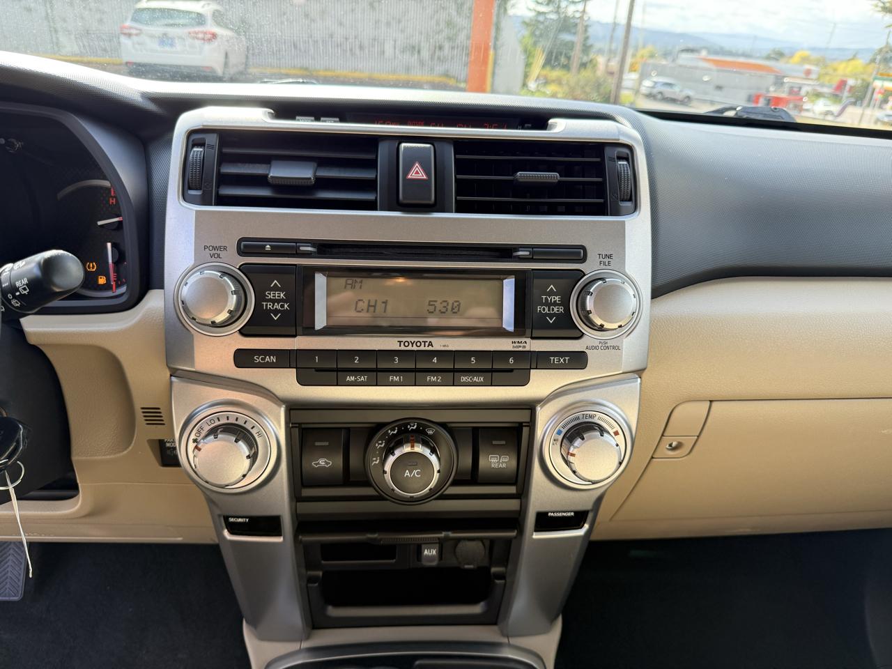 Toyota 4Runner SR5 2WD 2011
