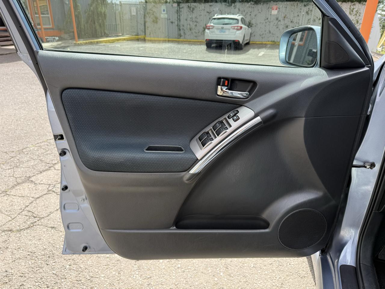 Toyota Matrix 4WD 2005