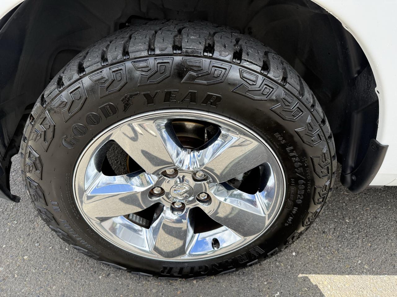 RAM 1500 Big Horn Crew Cab 4WD 2017