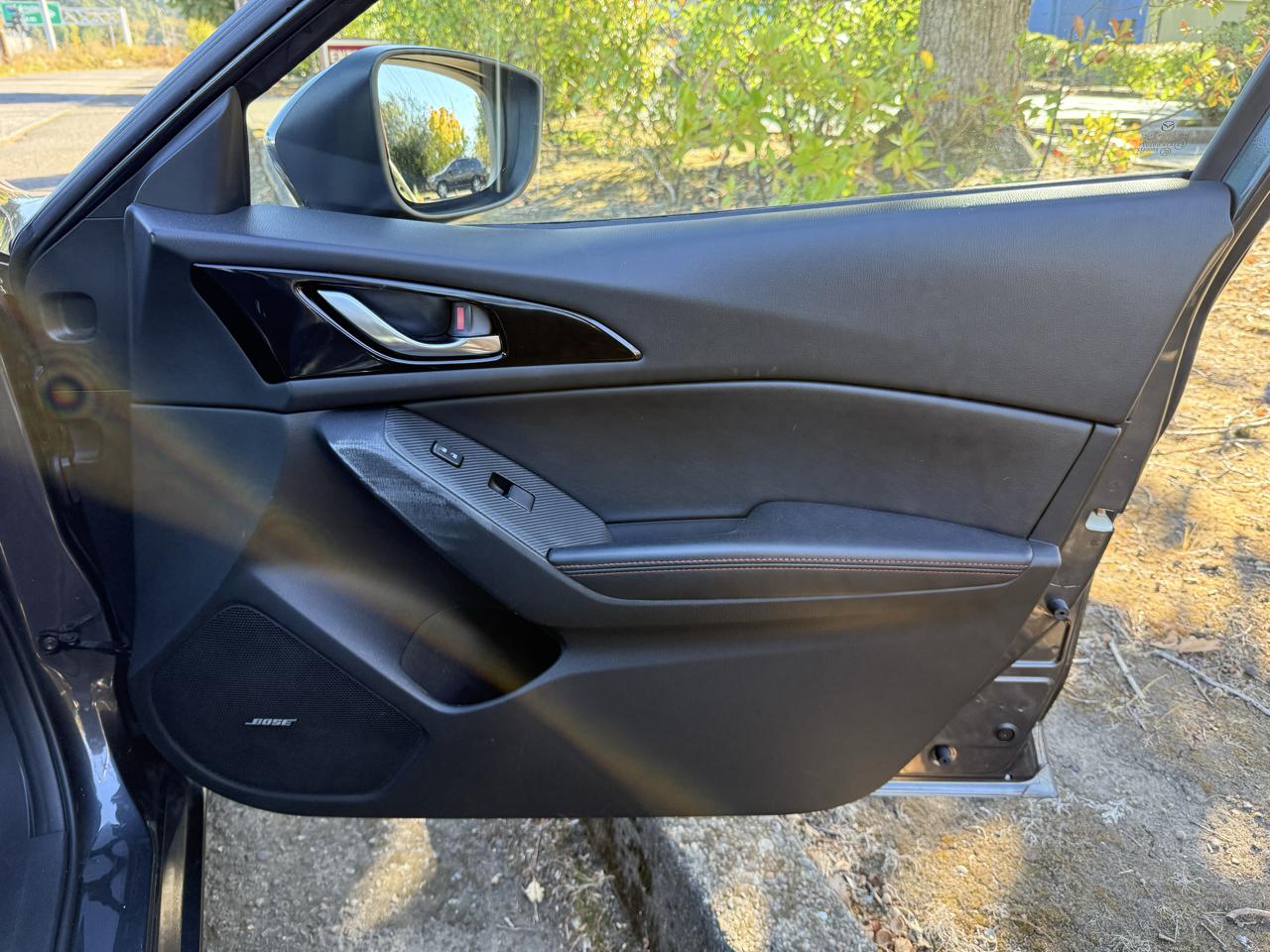 Mazda MAZDA3 s Touring 5-Door 2014