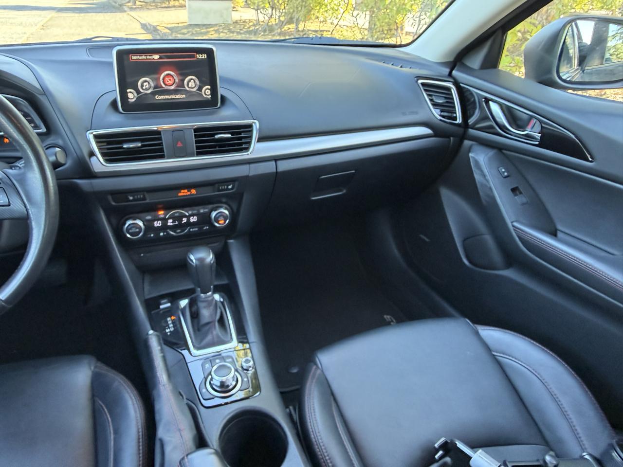 Mazda MAZDA3 s Touring 5-Door 2014