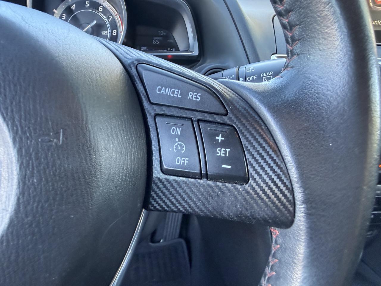 Mazda MAZDA3 s Touring 5-Door 2014