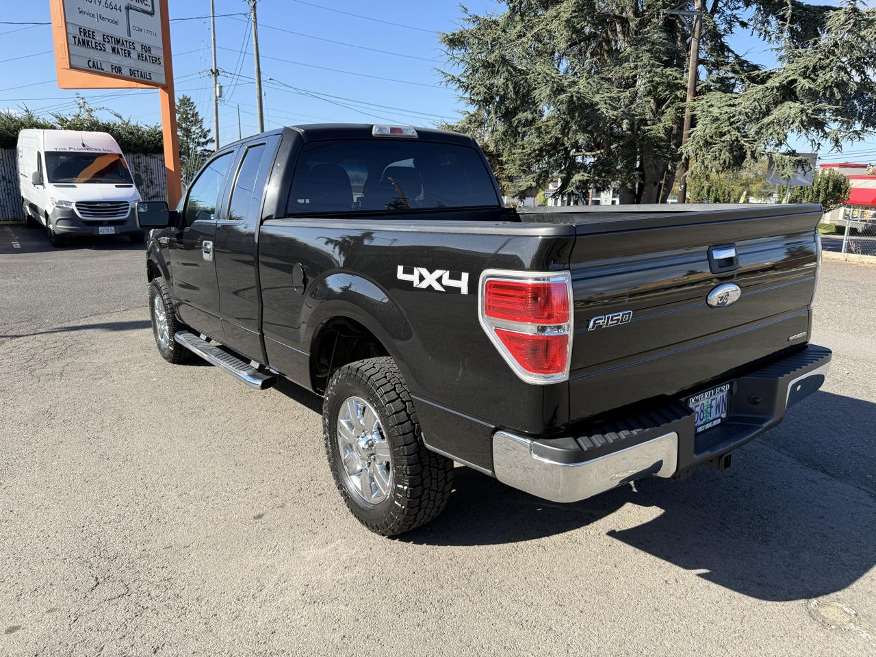 Ford F-150 4WD SuperCab 133" XLT 2012