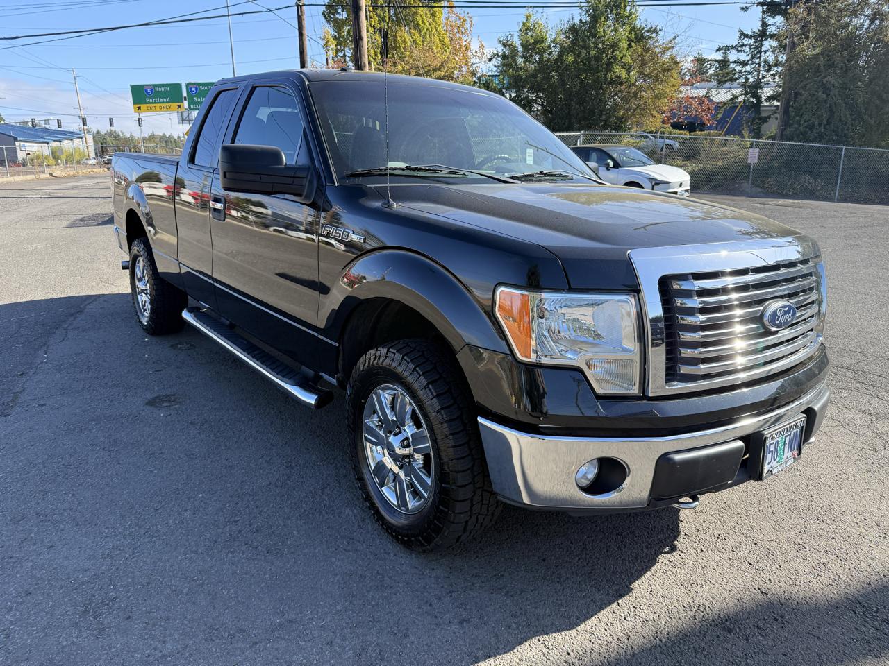 Ford F-150 4WD SuperCab 133" XLT 2012