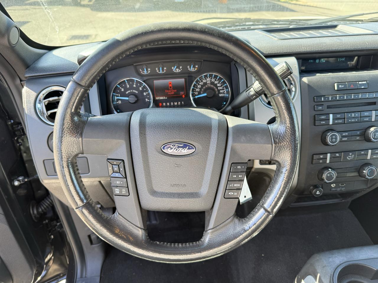 Ford F-150 4WD SuperCab 133" XLT 2012