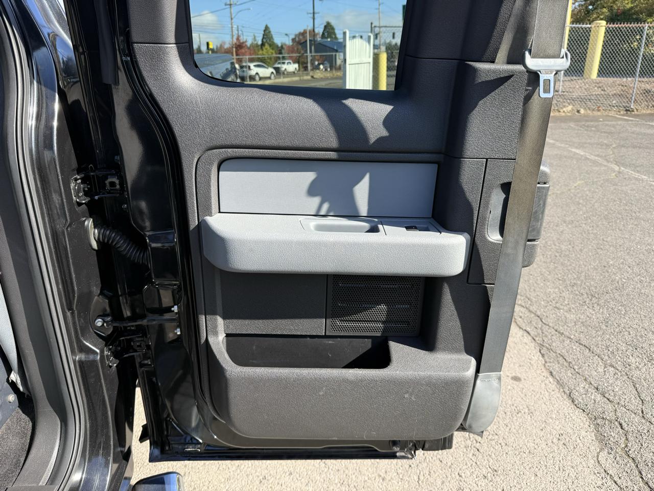 Ford F-150 4WD SuperCab 133" XLT 2012