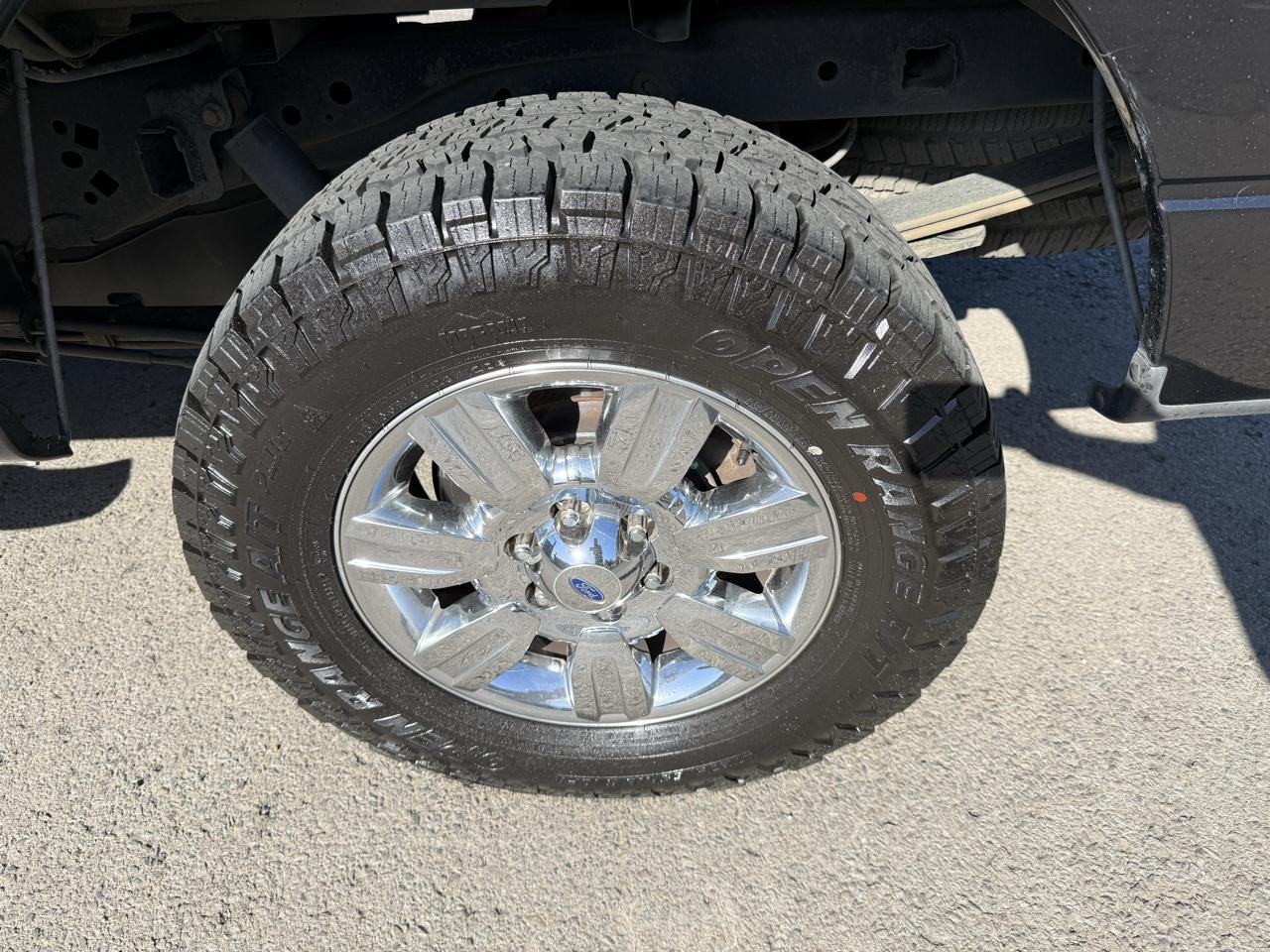 Ford F-150 4WD SuperCab 133" XLT 2012
