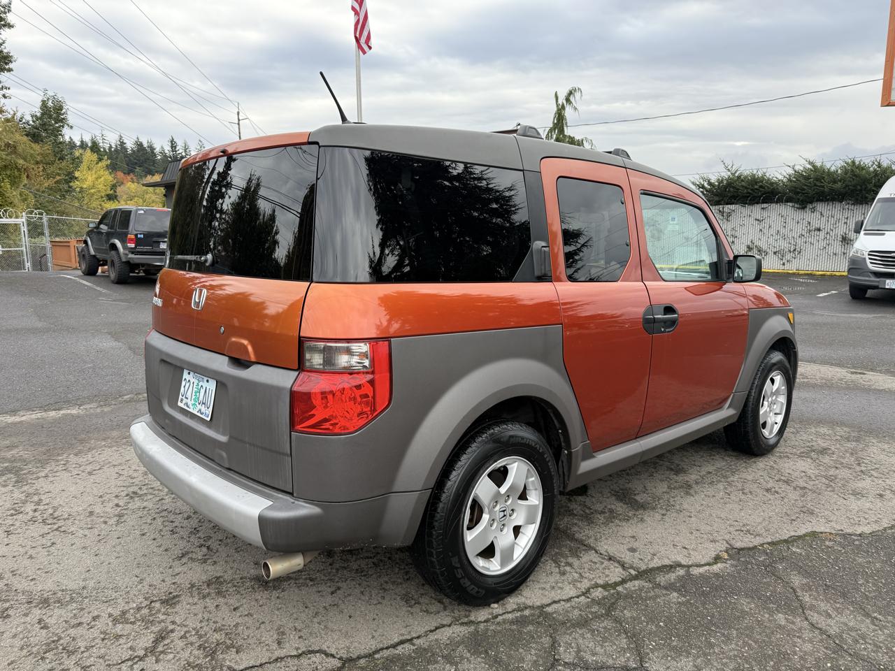 Honda Element EX 2WD 4-spd AT 2005