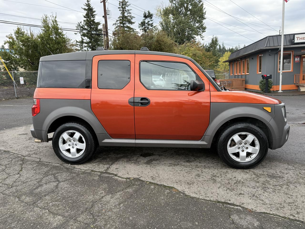 Honda Element EX 2WD 4-spd AT 2005