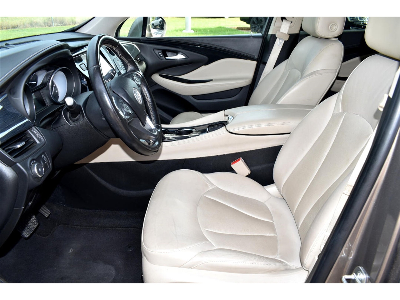 Buick Envision FWD 4dr Essence 2018