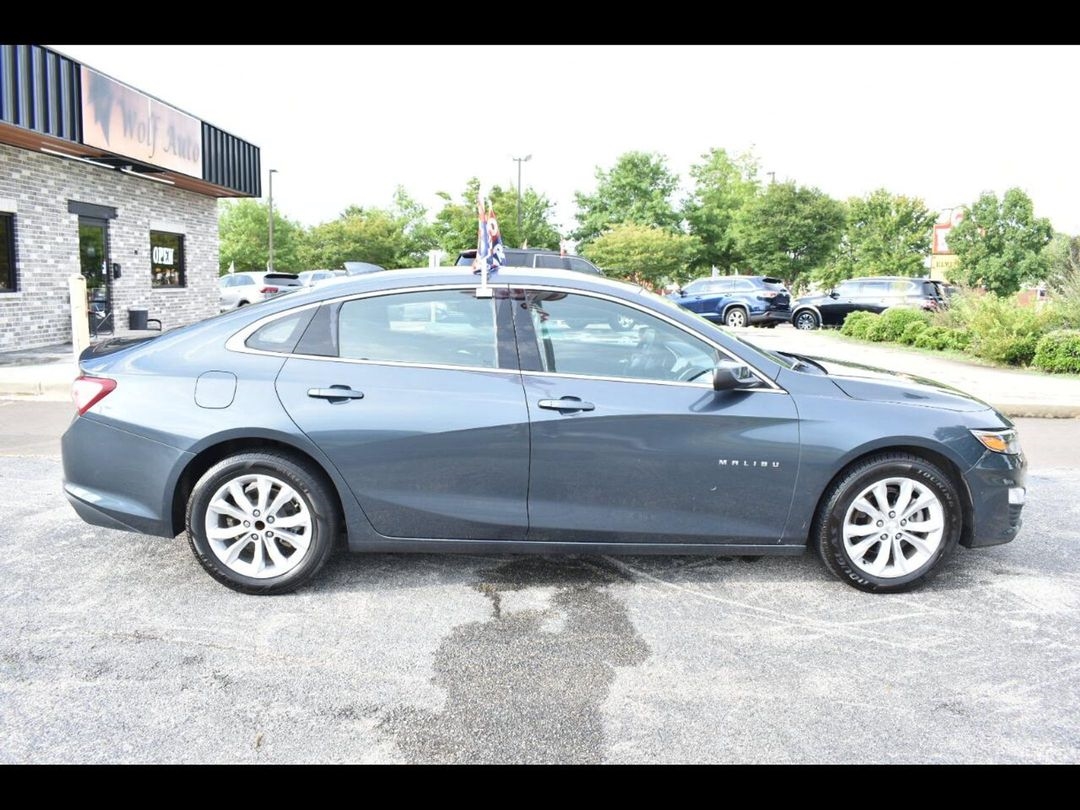 2021 Chevrolet Malibu 4dr Sdn LT