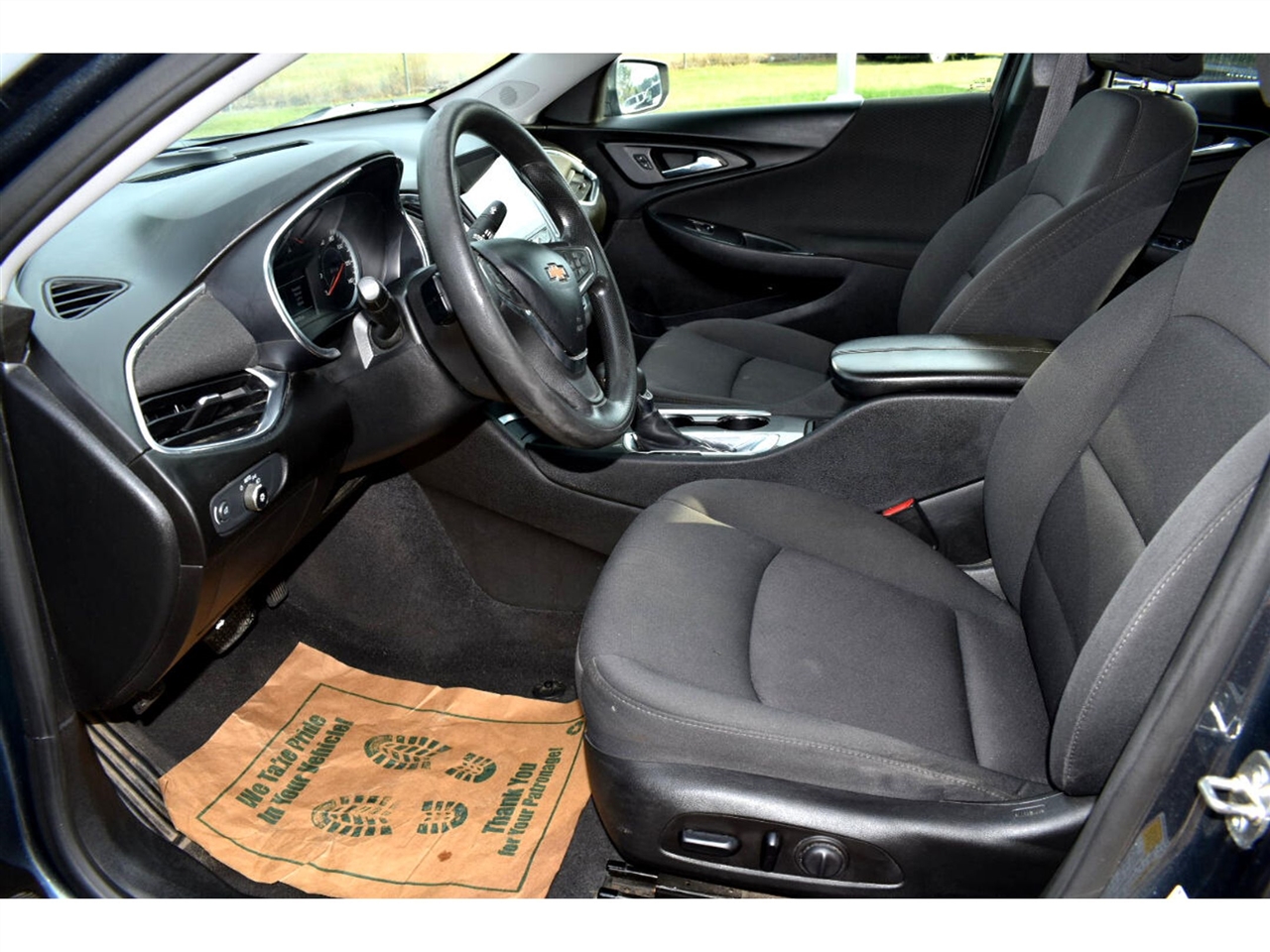 Chevrolet Malibu 4dr Sdn LT 2021