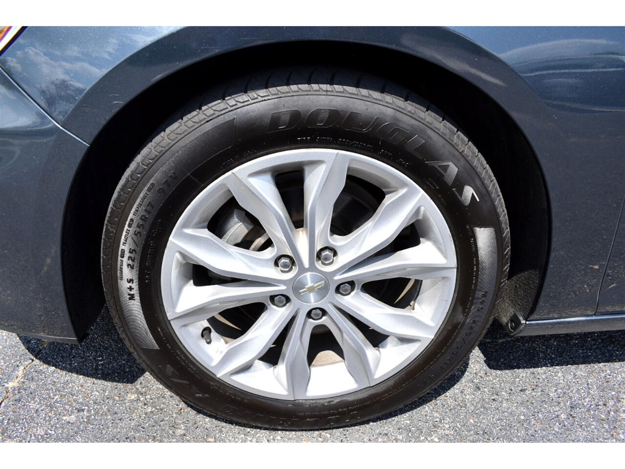 Chevrolet Malibu 4dr Sdn LT 2021