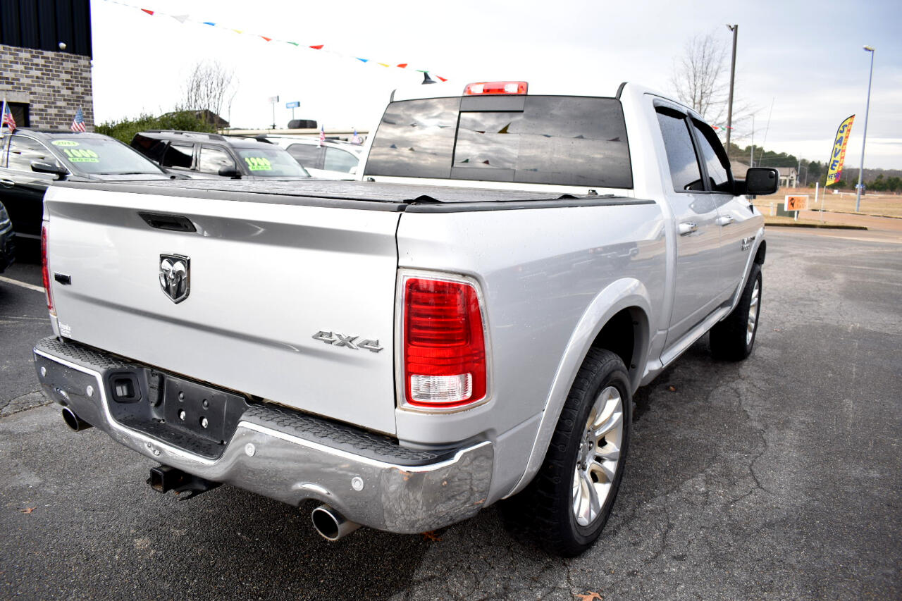 RAM 1500 Laramie 4x4 Crew Cab 5'7" Box 2017