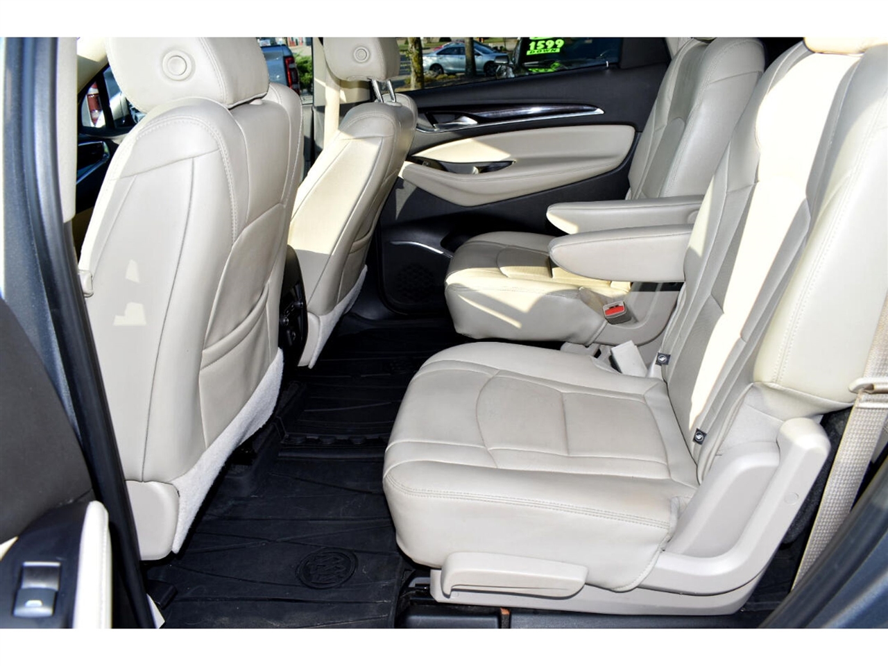 Buick Enclave FWD 4dr Essence 2019