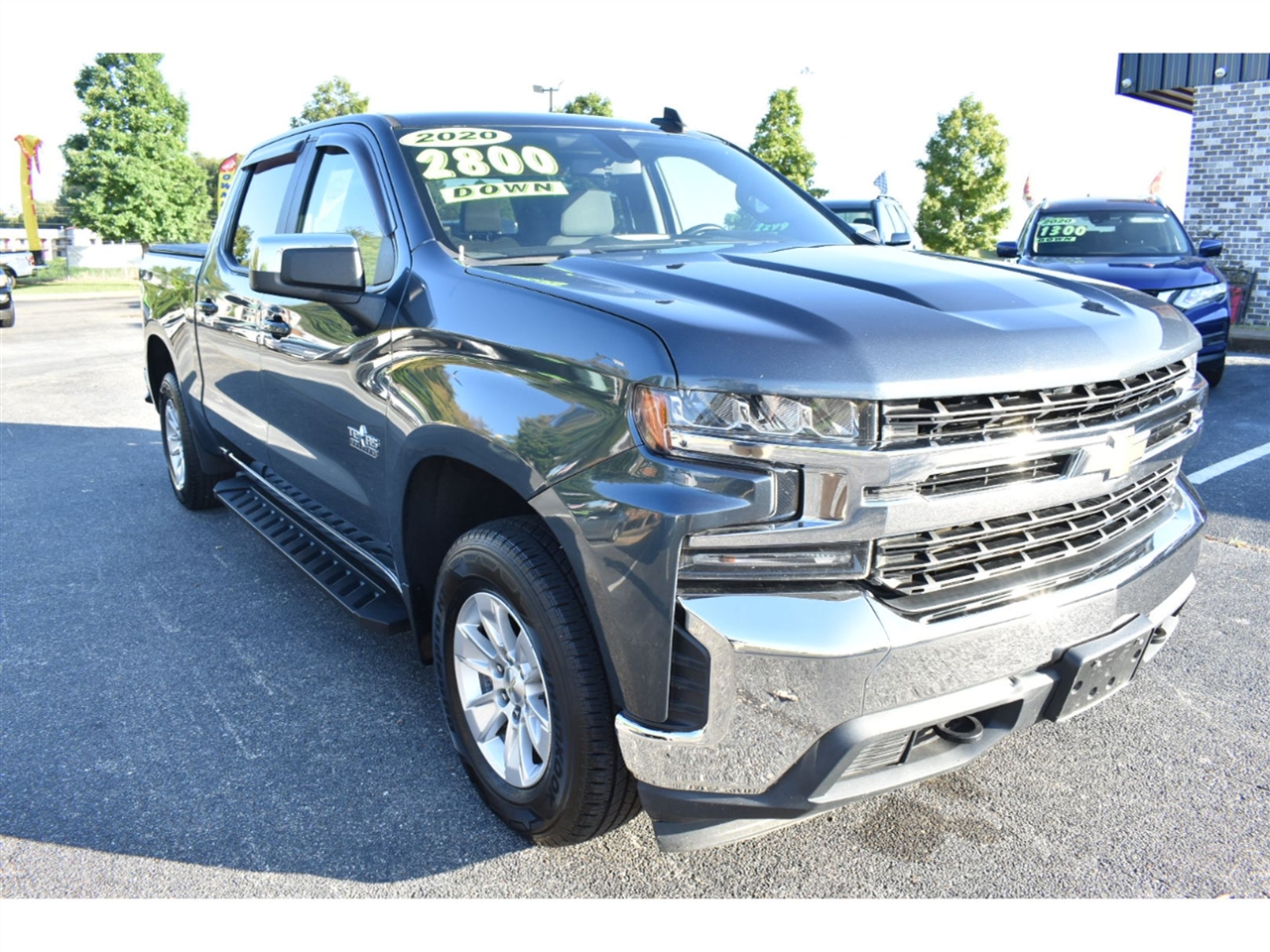 Chevrolet Silverado 1500 4WD Crew Cab 147" LT 2020