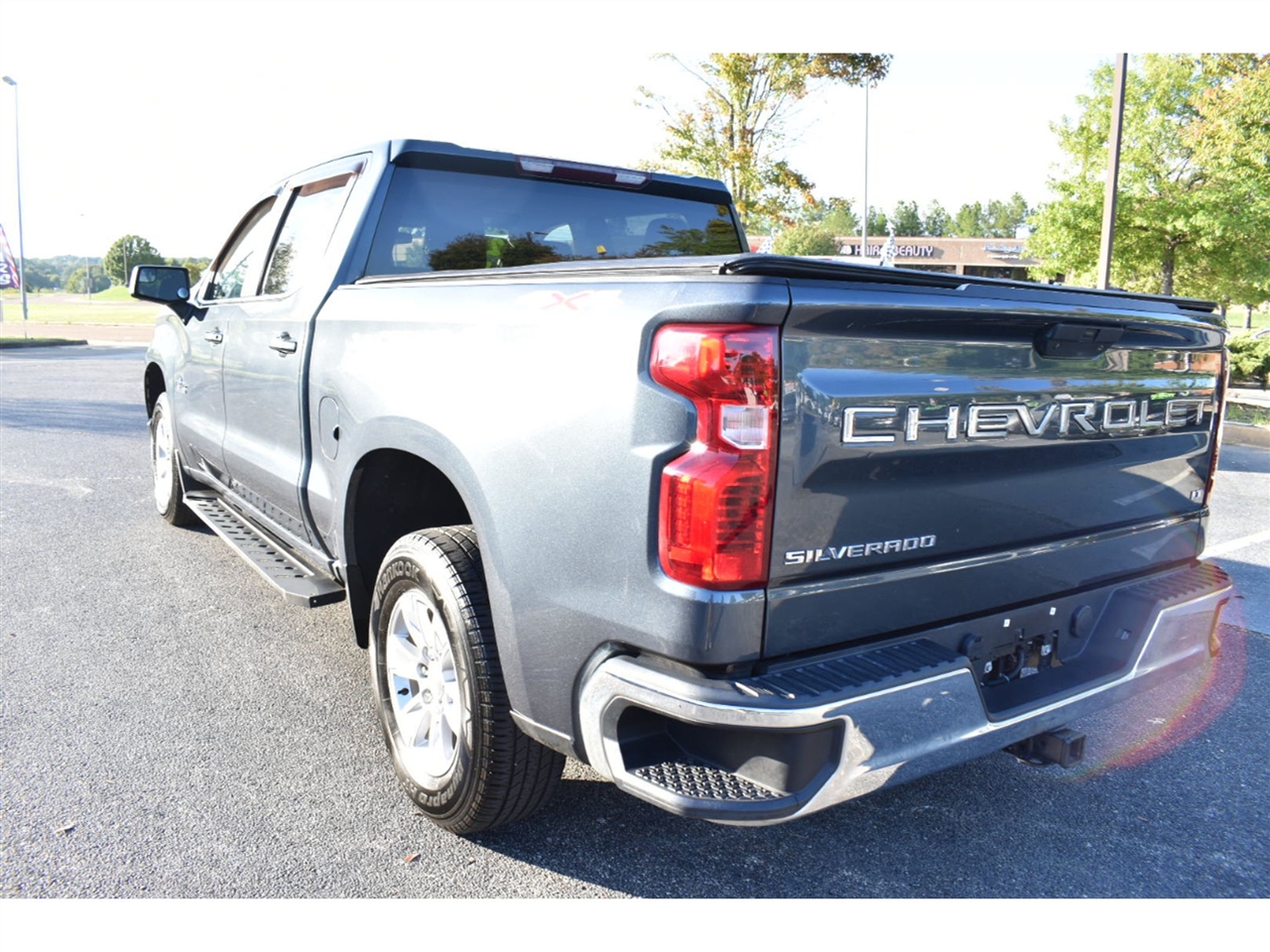 Chevrolet Silverado 1500 4WD Crew Cab 147" LT 2020