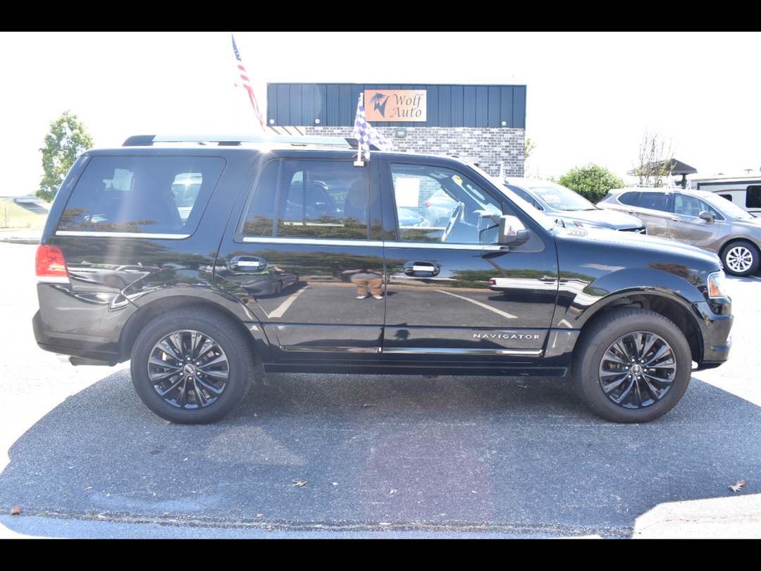 2017 Lincoln Navigator 4x2 Select