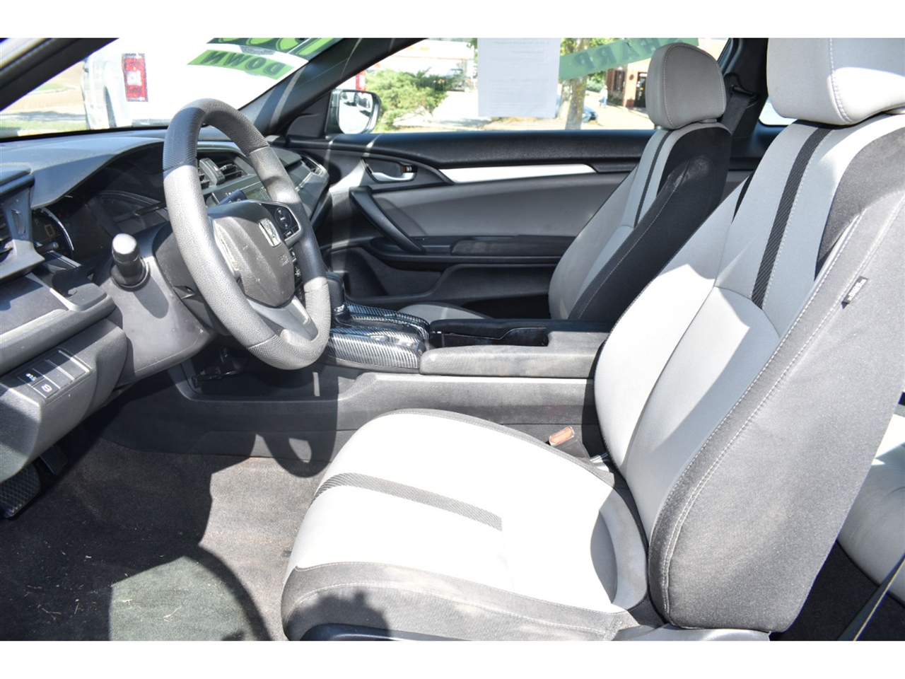 Honda Civic Coupe LX-P CVT 2017