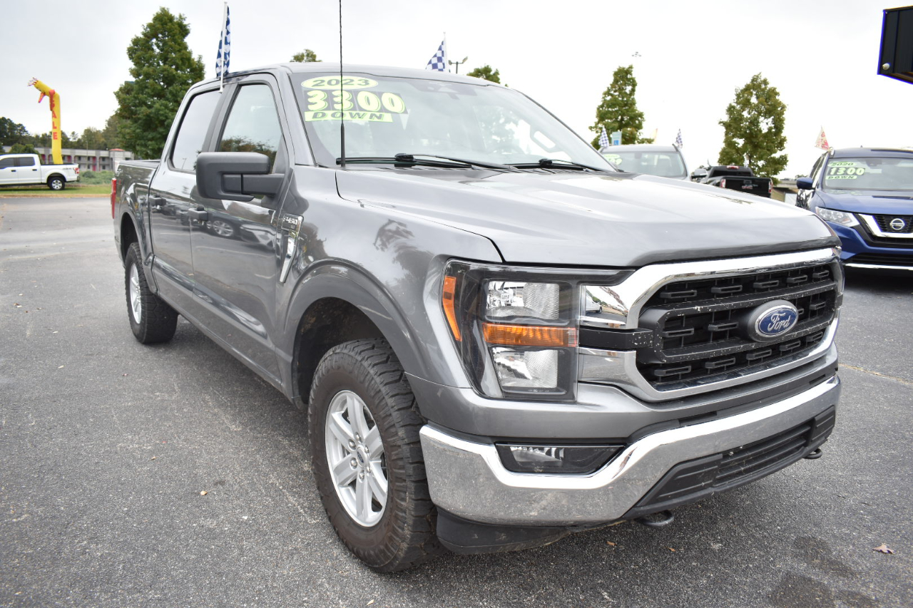 Ford F-150 XLT 4WD SuperCrew 5.5' Box 2023 Ford F-150 XLT 4WD SuperCrew 5.5' Box 2023