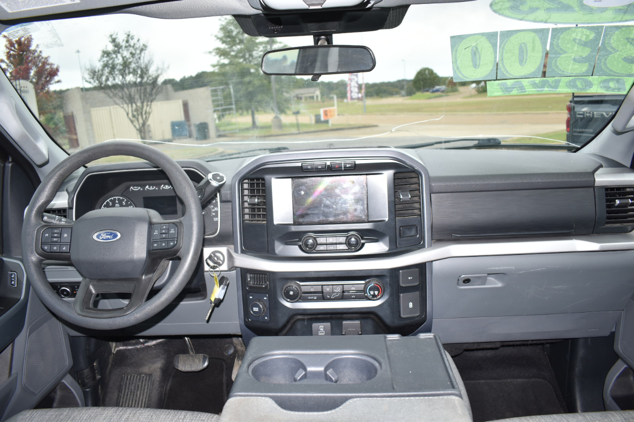 Ford F-150 XLT 4WD SuperCrew 5.5' Box 2023 Ford F-150 XLT 4WD SuperCrew 5.5' Box 2023