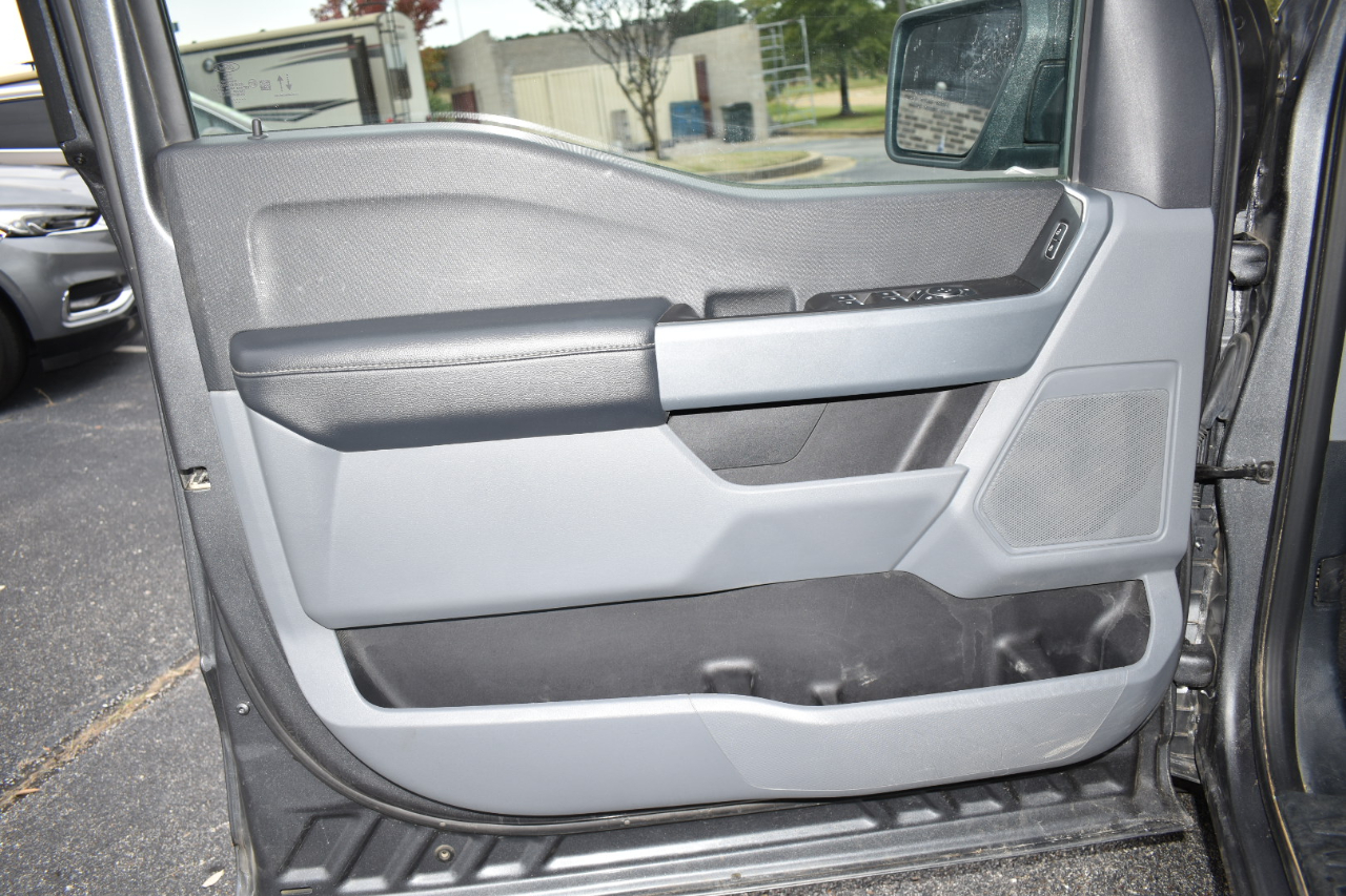 Ford F-150 XLT 4WD SuperCrew 5.5' Box 2023 Ford F-150 XLT 4WD SuperCrew 5.5' Box 2023