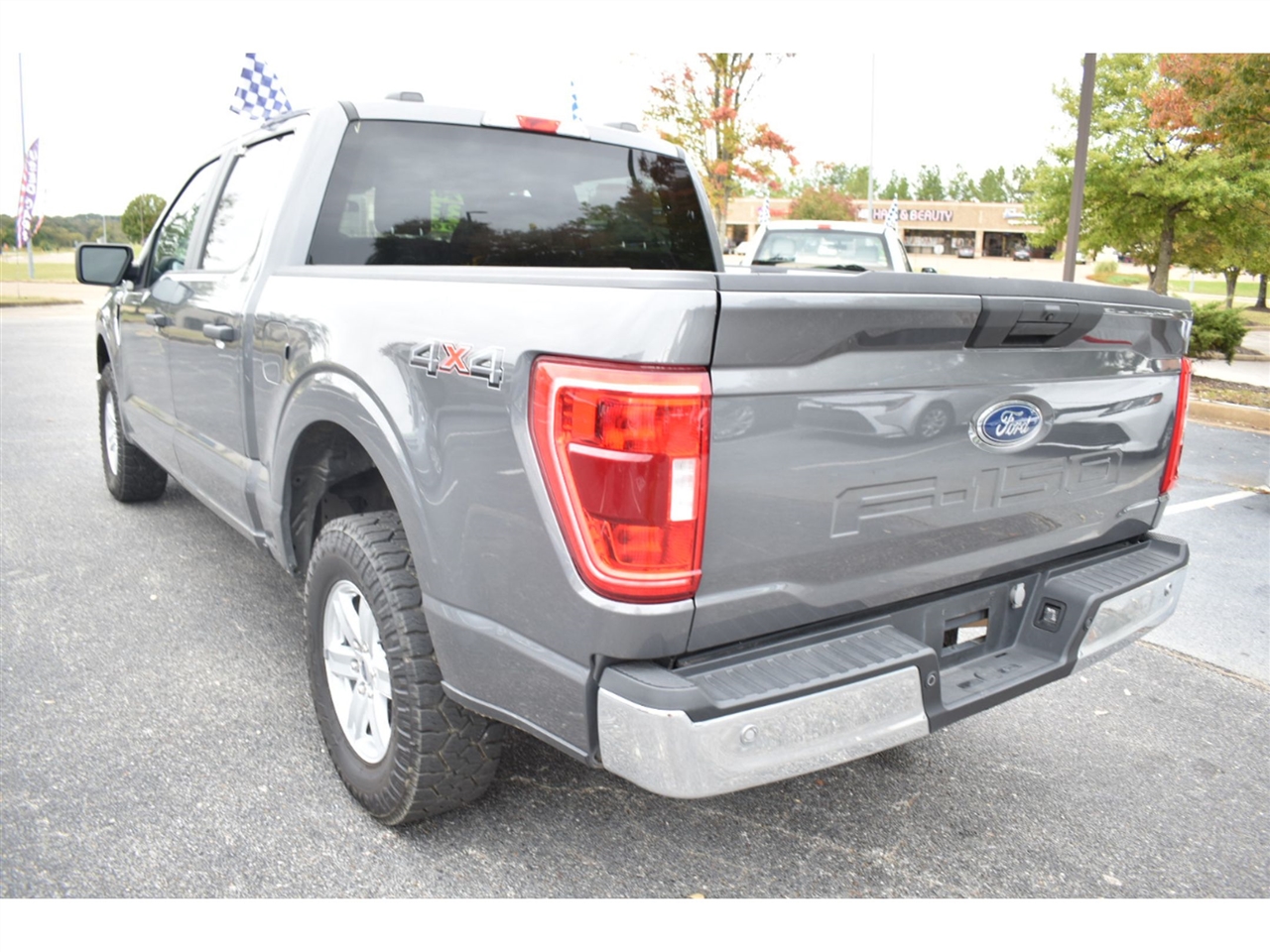 Ford F-150 XLT 4WD SuperCrew 5.5' Box 2023