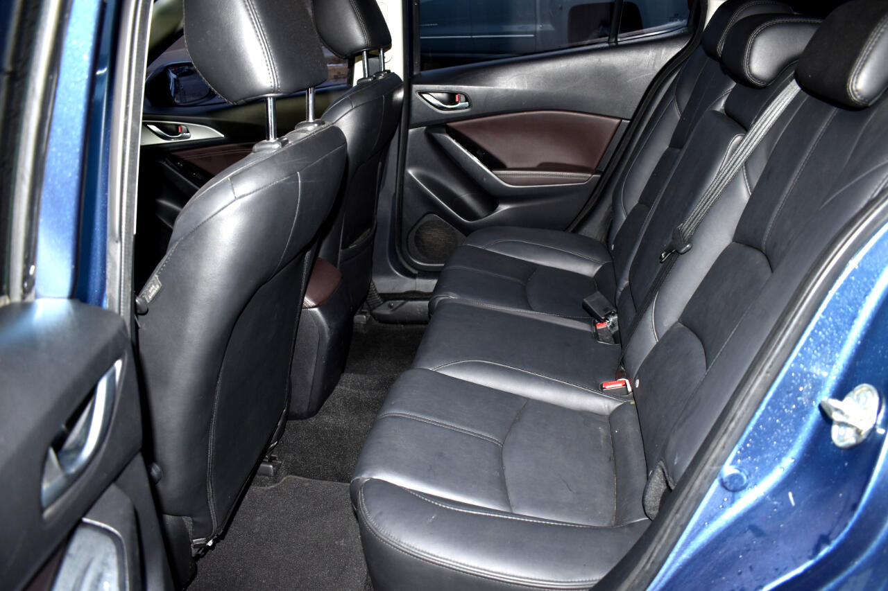 Mazda Mazda3 5-Door Touring Auto 2018