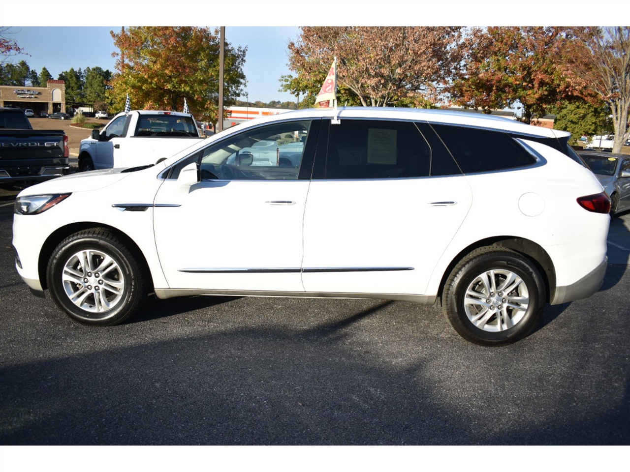 Buick Enclave AWD 4dr Essence 2021