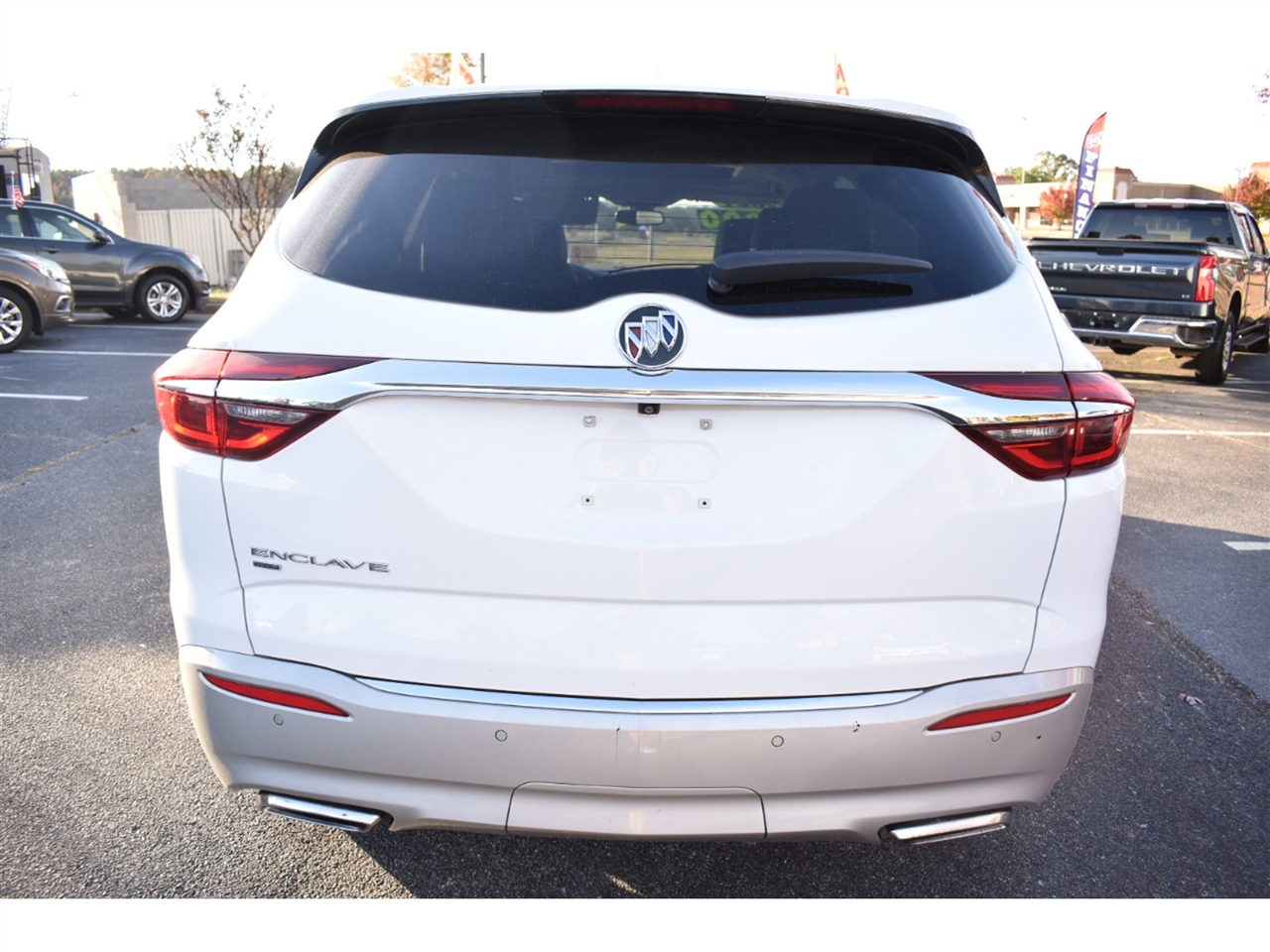 Buick Enclave AWD 4dr Essence 2021