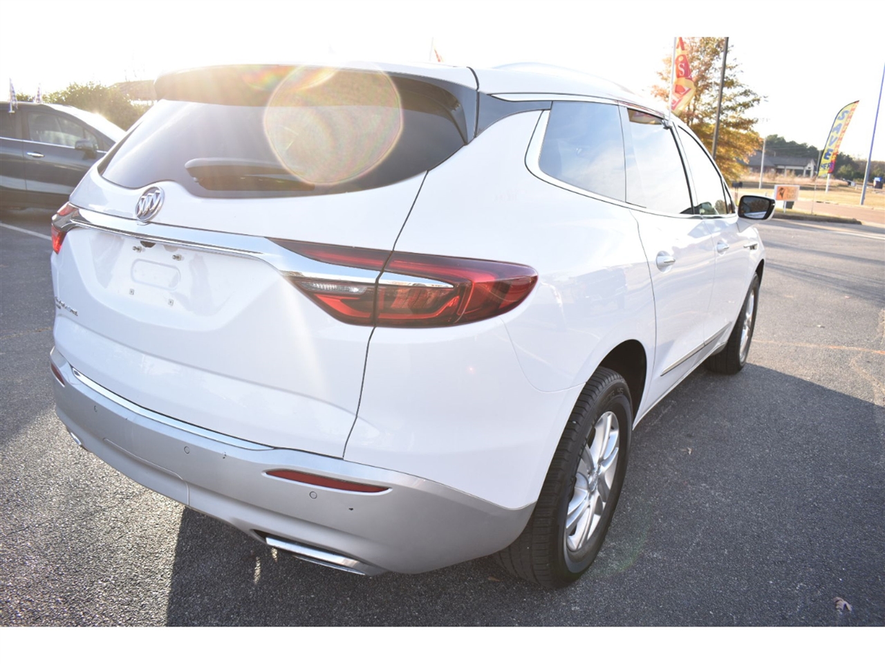 Buick Enclave AWD 4dr Essence 2021