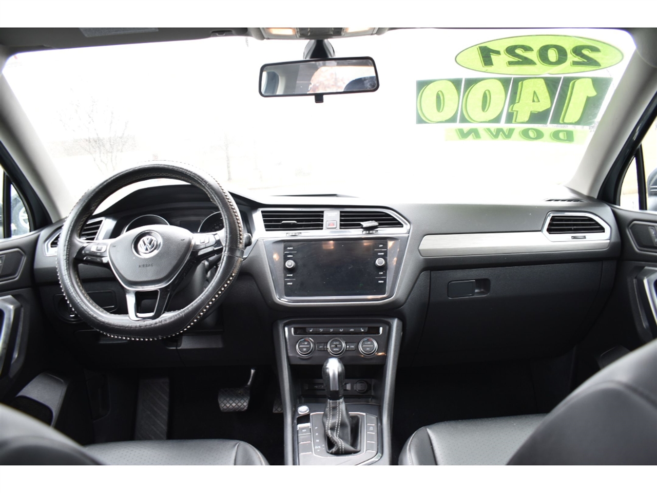 Volkswagen Tiguan 2.0T SE R-Line Black FWD 2021