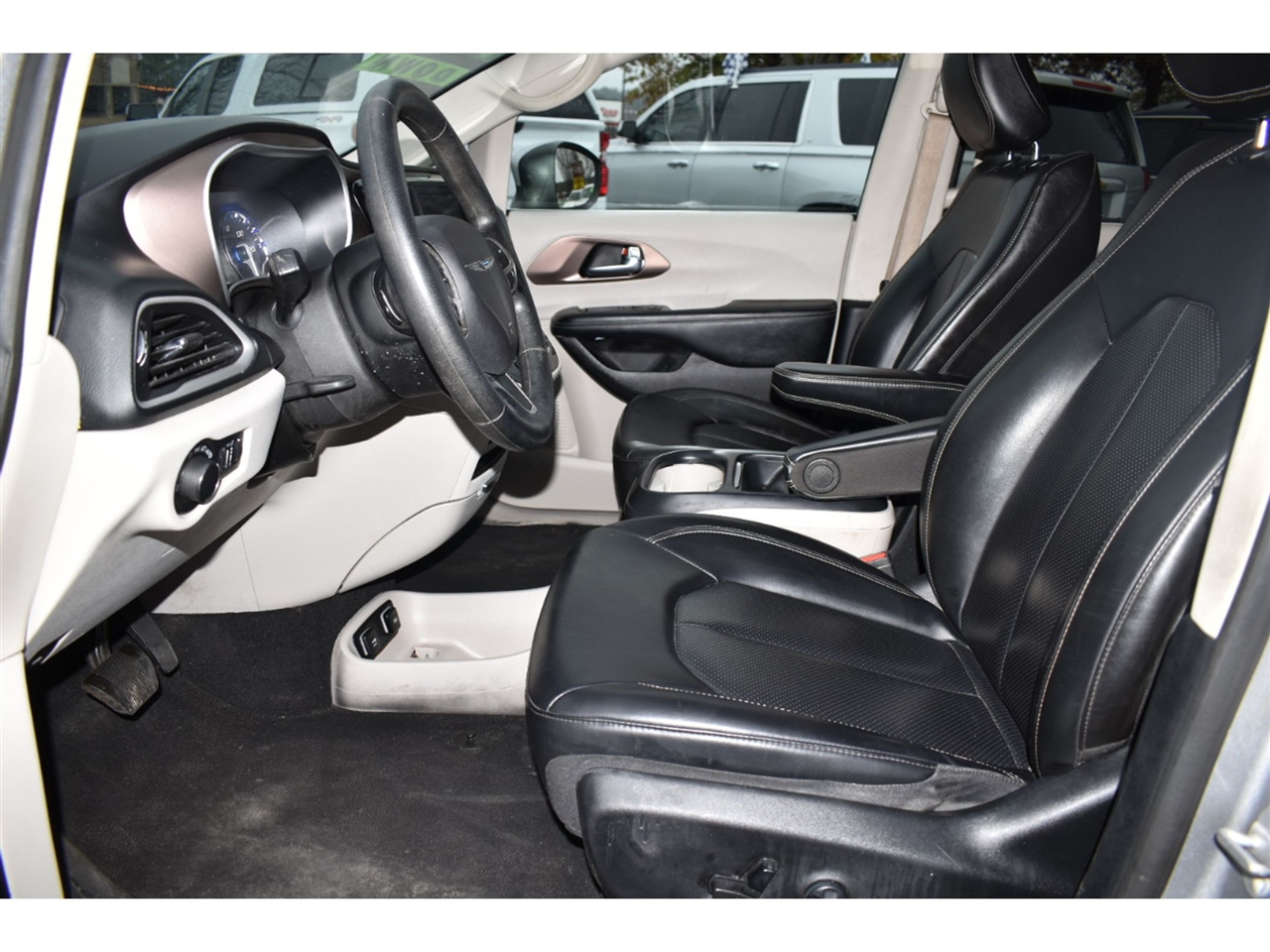 Chrysler Voyager LXI FWD 2021