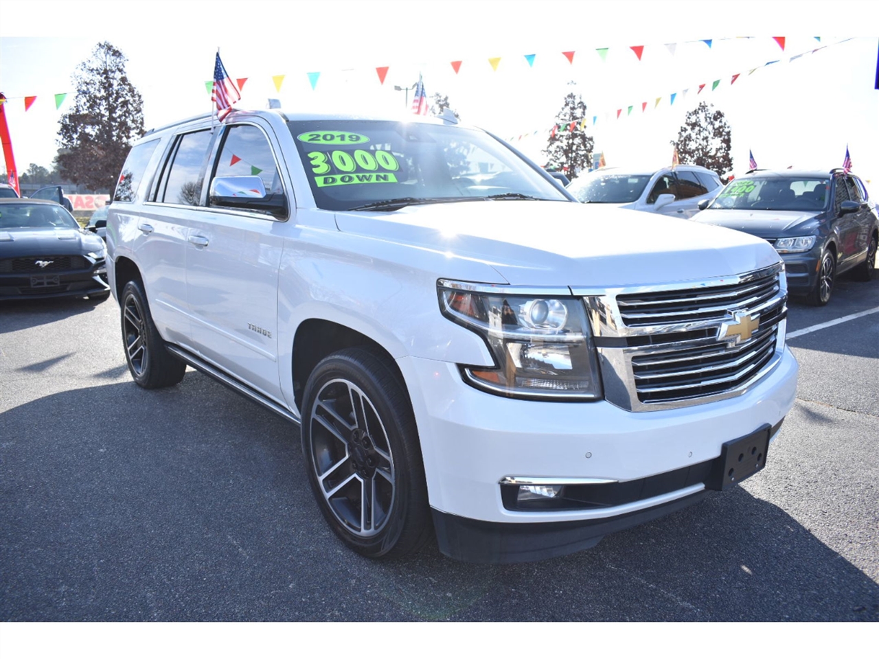 Chevrolet Tahoe 4WD 4dr Premier 2019