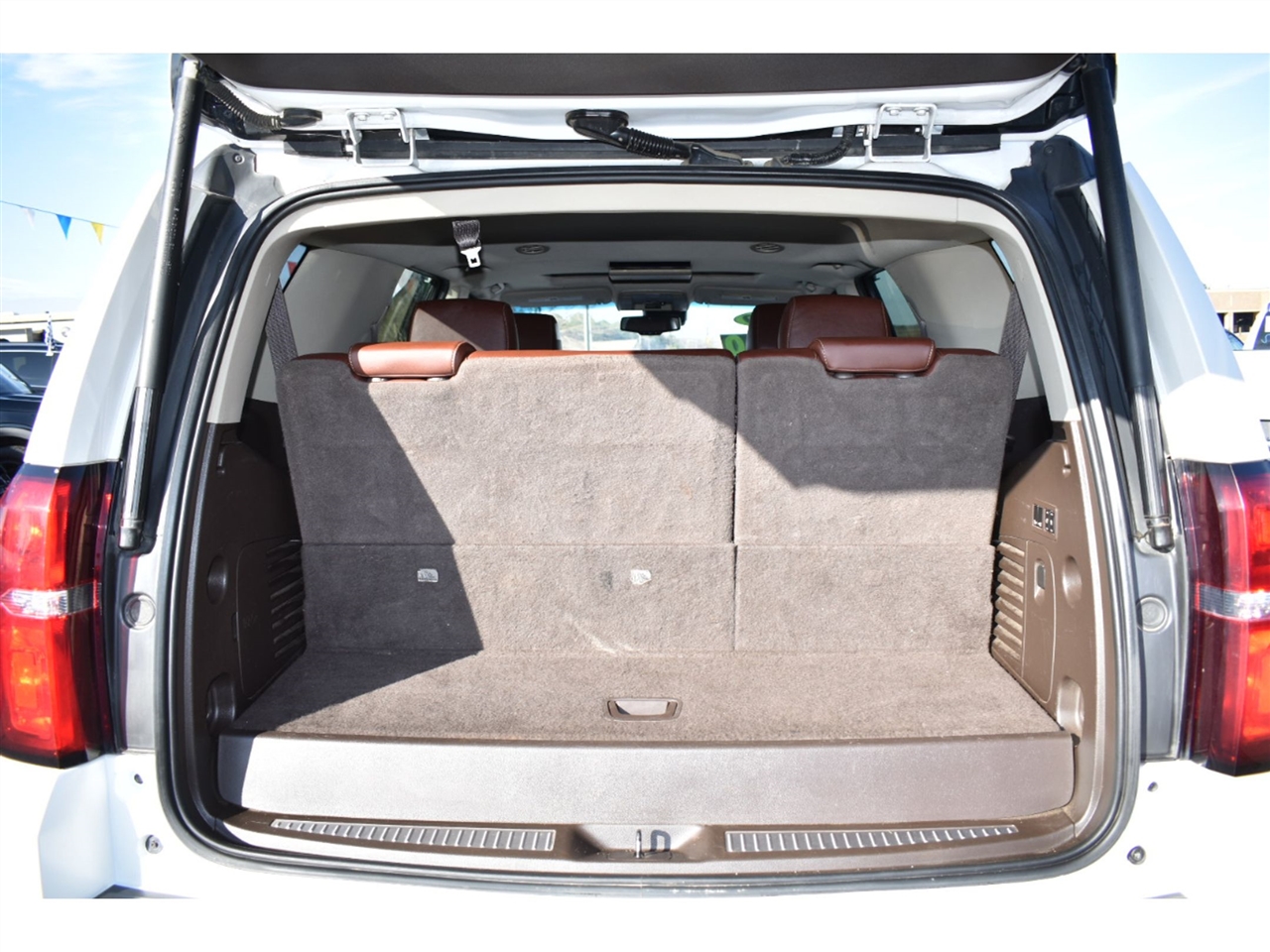 Chevrolet Tahoe 4WD 4dr Premier 2019