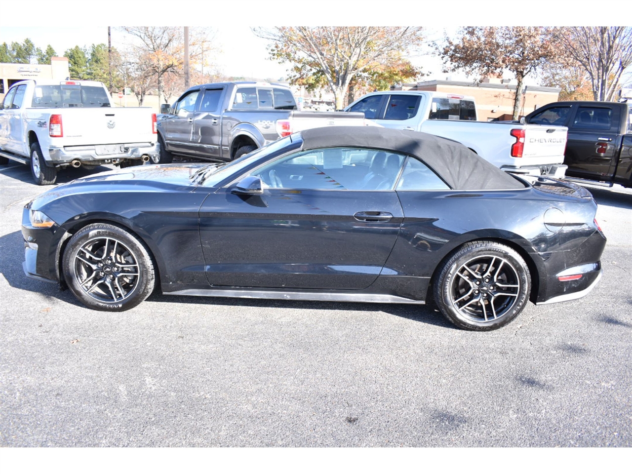 Ford Mustang EcoBoost Convertible 2020