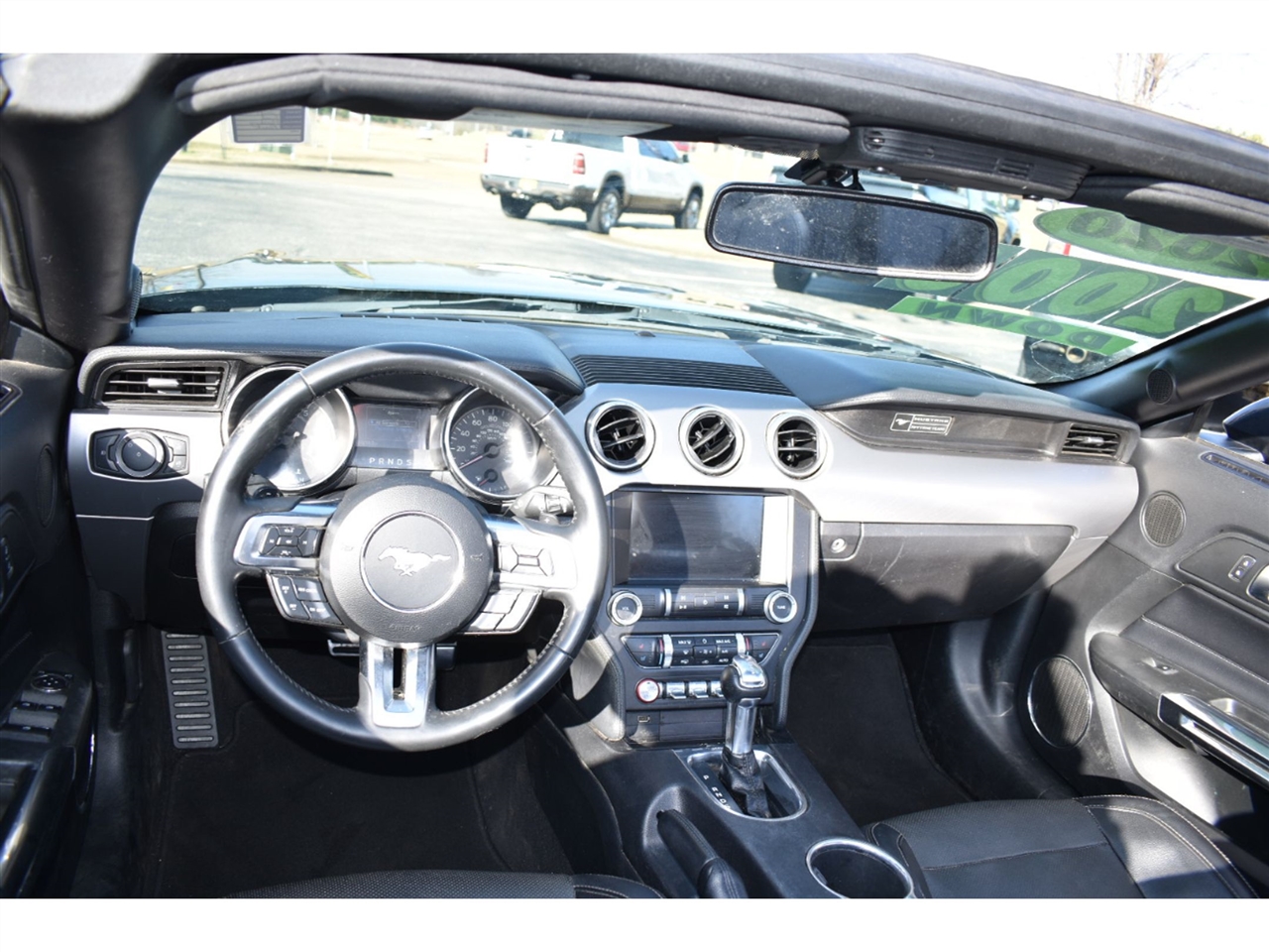 Ford Mustang EcoBoost Convertible 2020