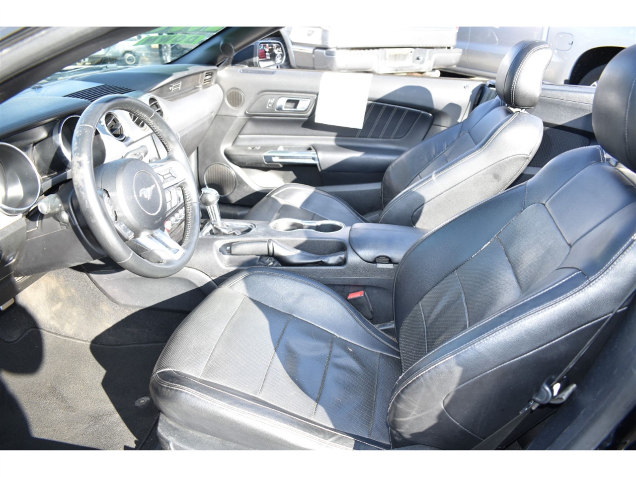 Ford Mustang EcoBoost Convertible 2020