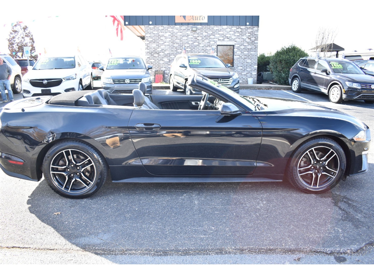 Ford Mustang EcoBoost Convertible 2020