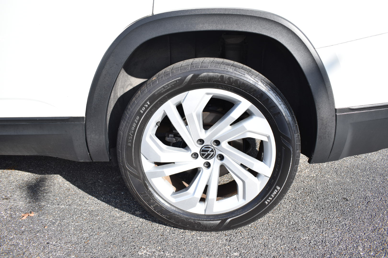 Volkswagen Atlas 2021.5 3.6L V6 SE w/Technology FWD 2021