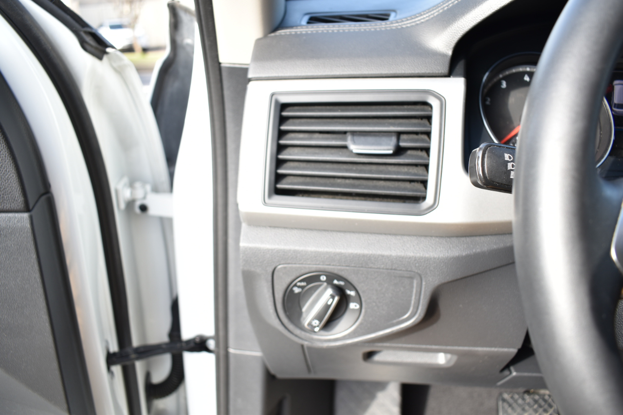 Volkswagen Atlas 2021.5 3.6L V6 SE w/Technology FWD 2021