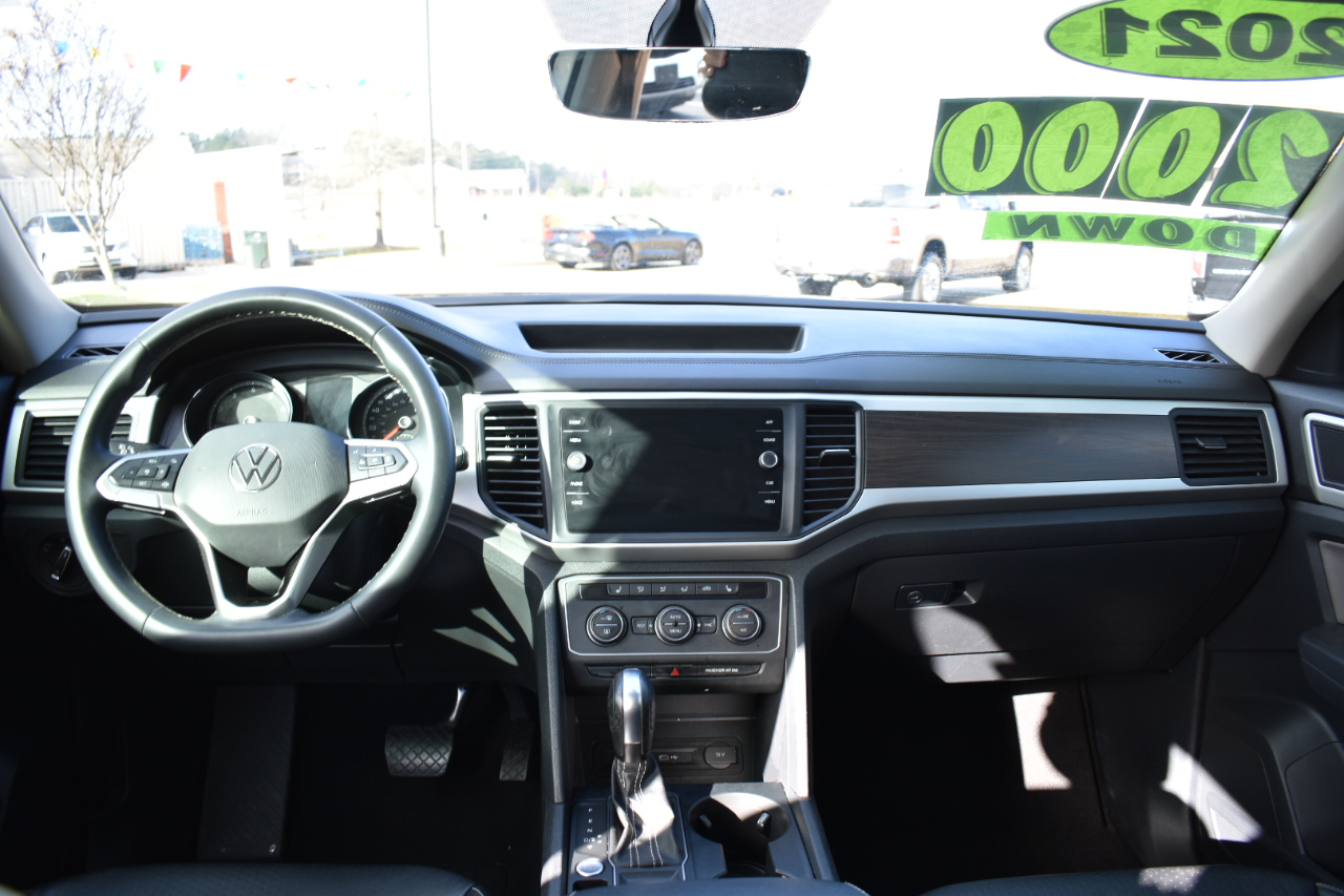 Volkswagen Atlas 2021.5 3.6L V6 SE w/Technology FWD 2021